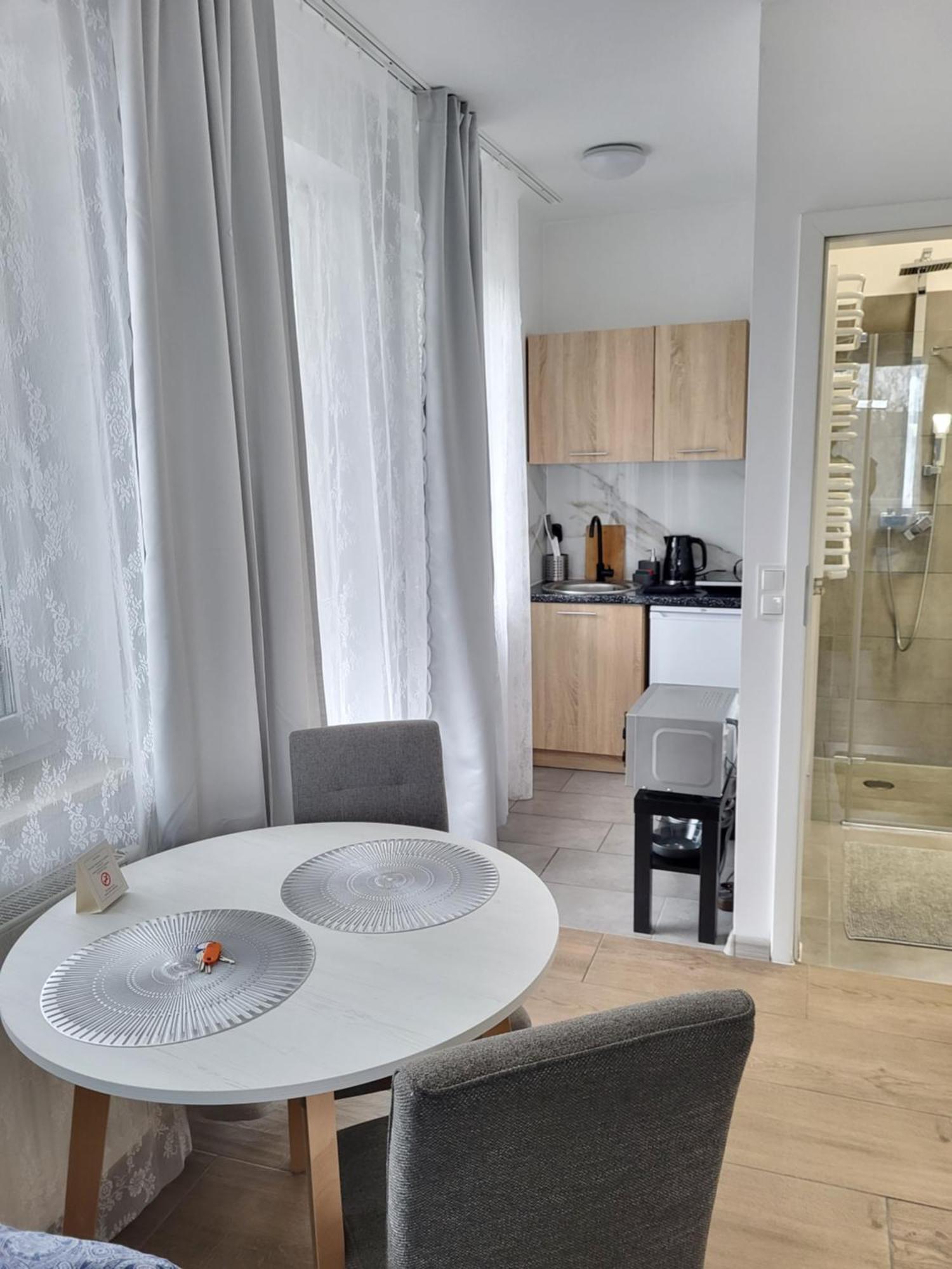 Pokoje - Studio Gliwice I Przy Onkologii Exteriör bild