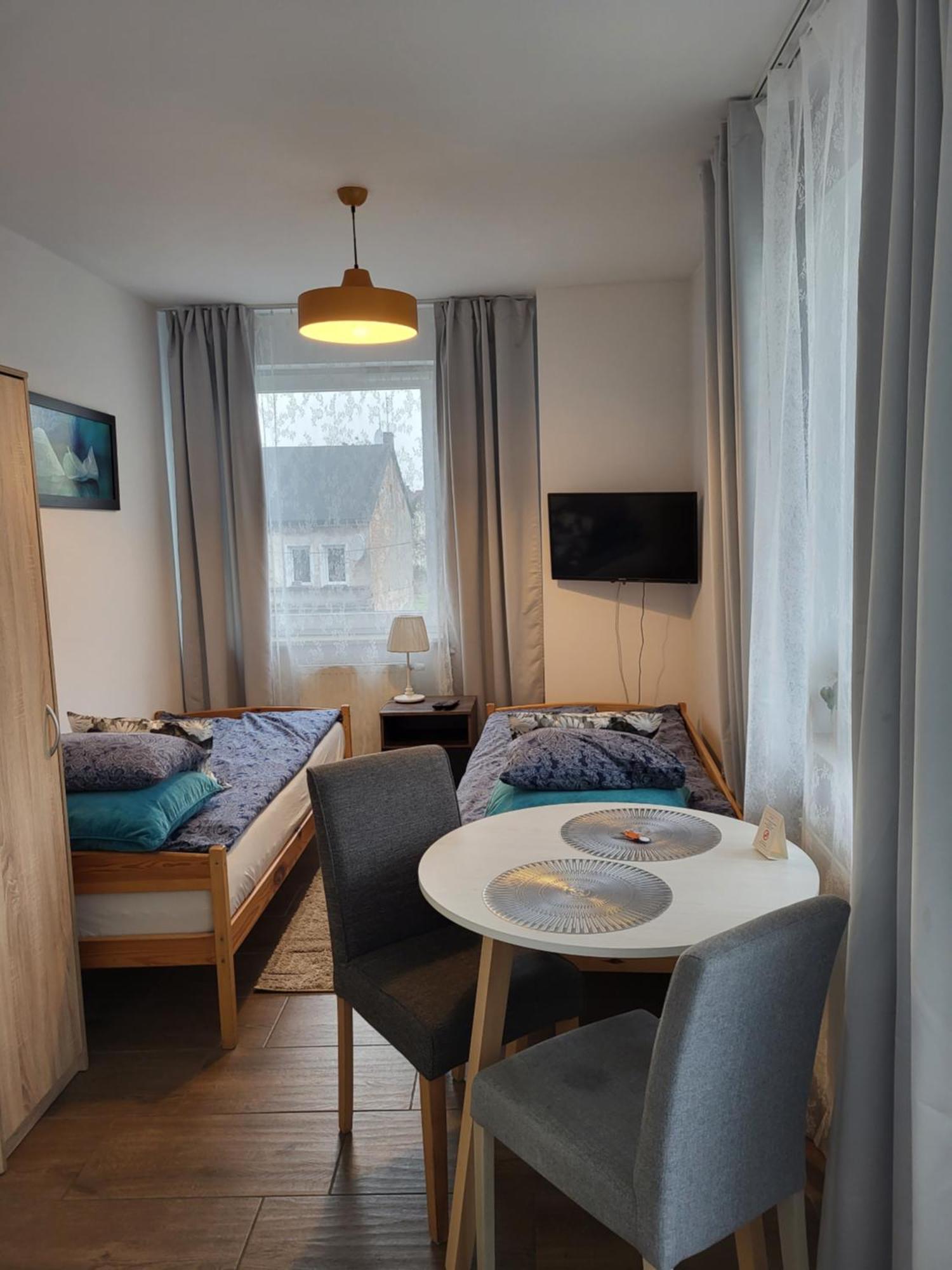 Pokoje - Studio Gliwice I Przy Onkologii Exteriör bild