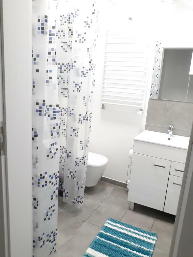 Pokoje - Studio Gliwice I Przy Onkologii Exteriör bild